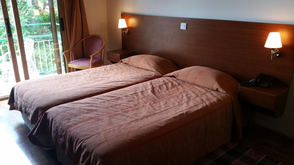 Edelweiss Hotel Platres Bilik gambar